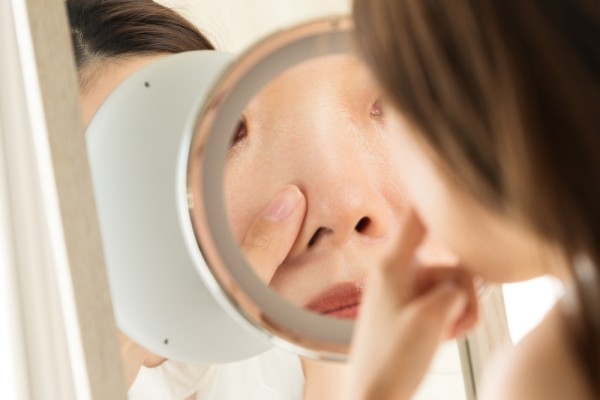 エクストラクションプロとは？施術内容についてわかりやすく解説サムネイル